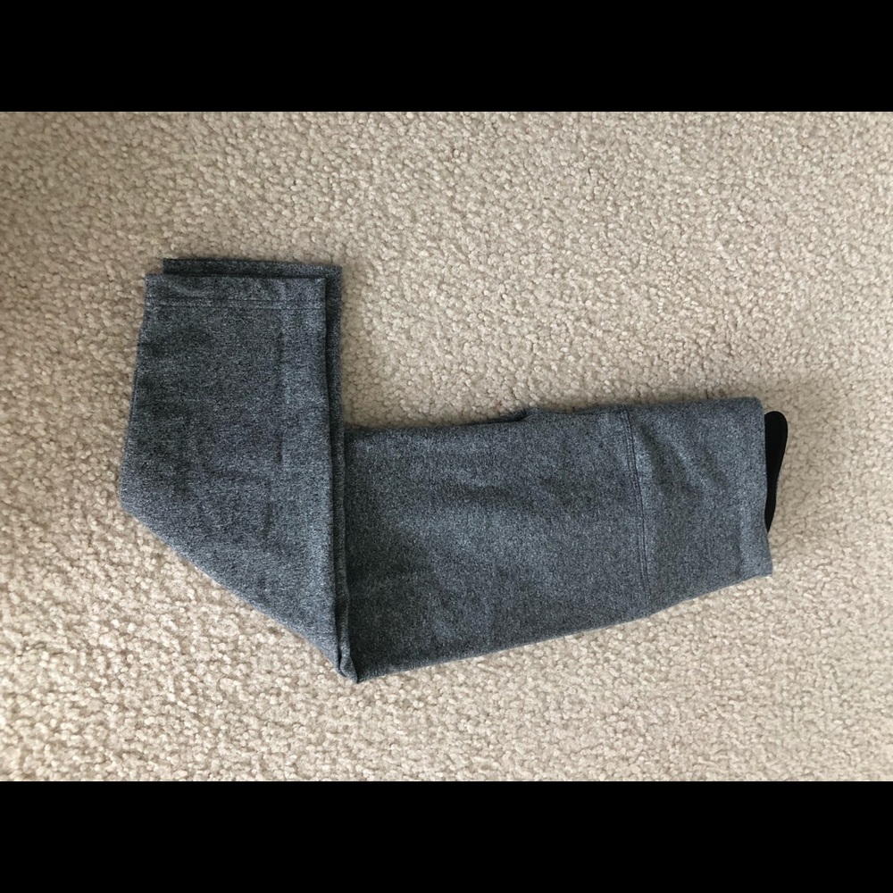 Lysse size small gray crops